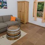 Stari Zoganj - Two Bedroom With Terrace And Swimming Pool *
