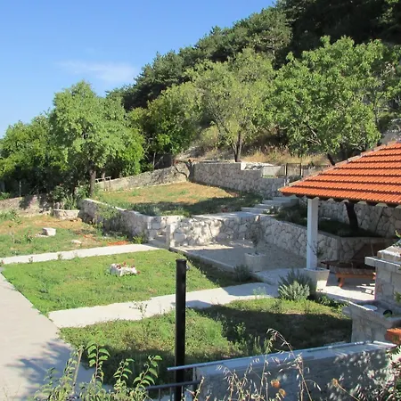 펜션 Stari Zoganj - Two Bedroom With Terrace And Swimming Pool