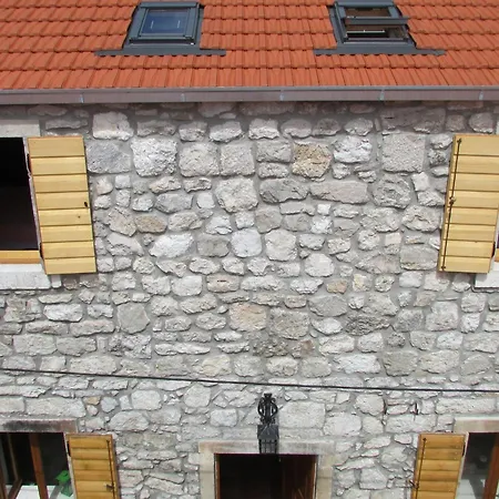 Stari Zoganj - Two Bedroom With Terrace And Swimming Pool Feriehus