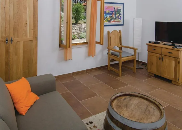 Stari Zoganj - Two Bedroom With Terrace And Swimming Pool *