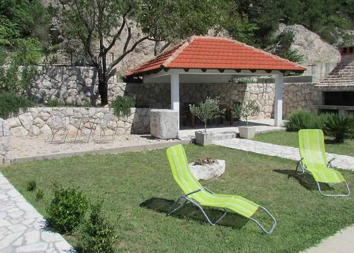Stari Zoganj - Two Bedroom With Terrace And Swimming Pool 度假居 *